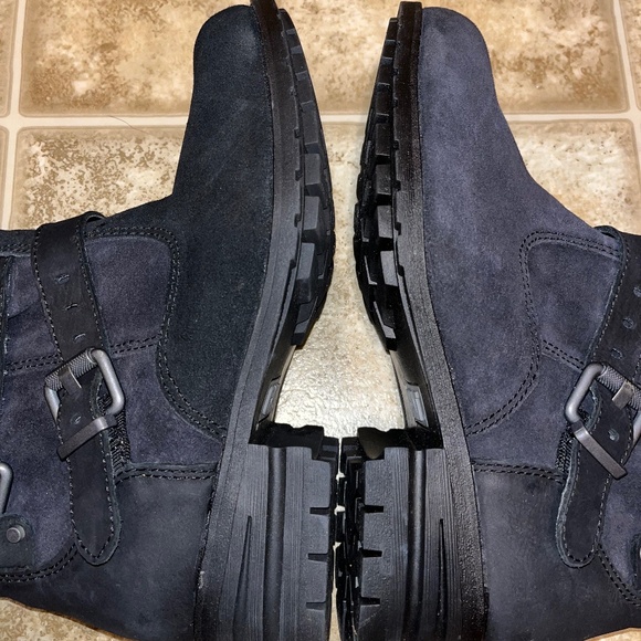 CAT Caterpillar Women’s Black Suede Leather Buckle Winter Boots Sz-11 - Picture 8 of 11